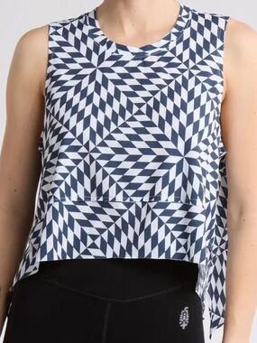Free people movement printed temp sleeveless activewear gym tank top size small